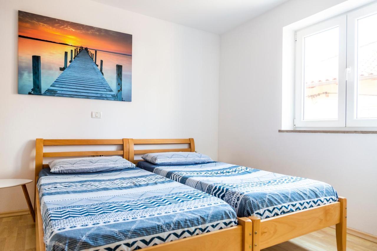 Sunny Old Town Apartment Koper Luaran gambar