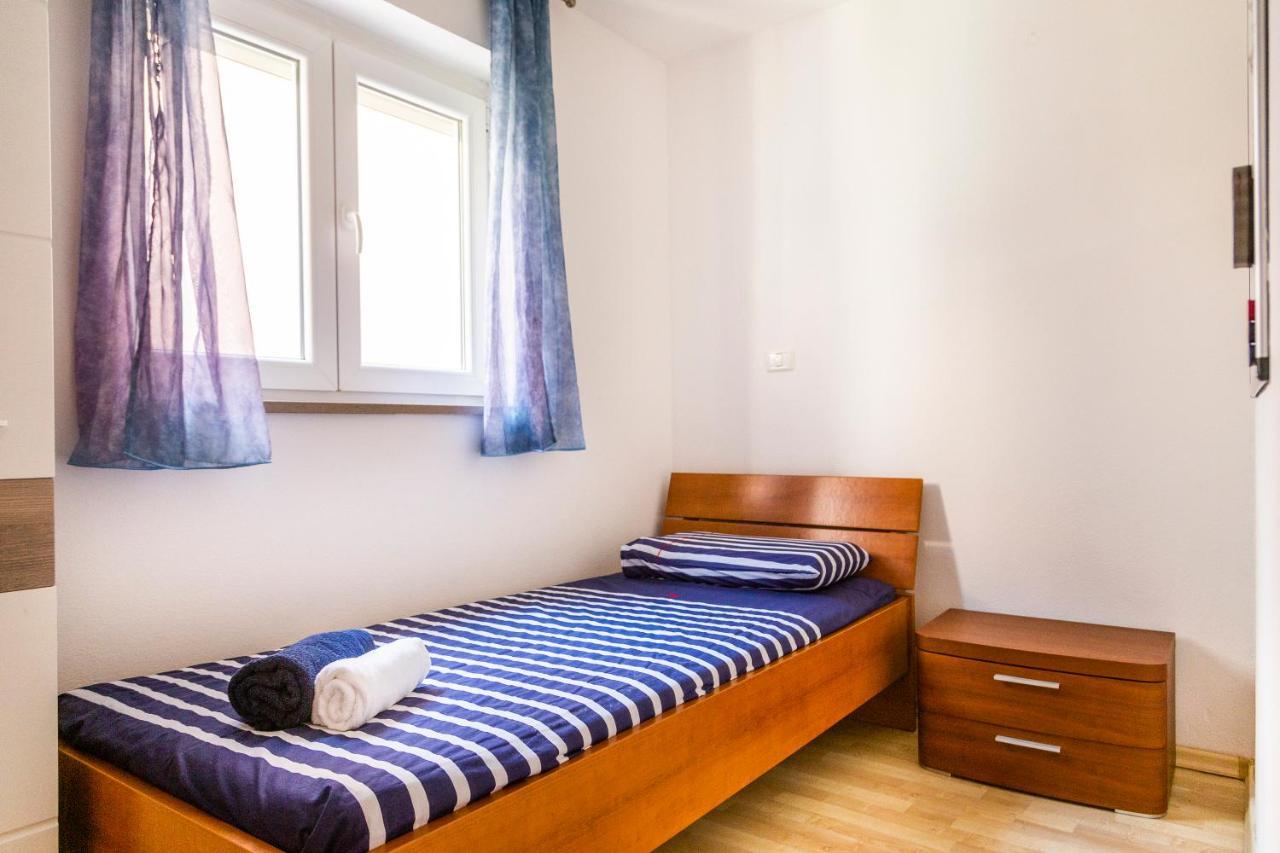 Sunny Old Town Apartment Koper Luaran gambar